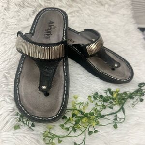 Alegria Carina Hip Black Leather Embellished Slip On Slides Sandals sz 36/ 6-6.5